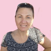 Hairdresser at home, London - Nathalie