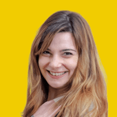 Hairdresser at home, London - Silvia